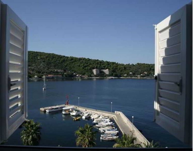 Villa Vilina Dubrovnik Holidays To Croatia 2bookaholiday - 